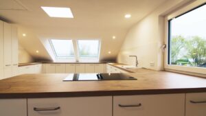 Modernisiertes Dachgeschoss in Herlikofen mit neuer Küche